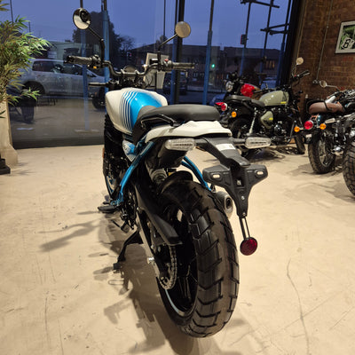 Royal Enfield Guerrilla 450 - Brava Blue