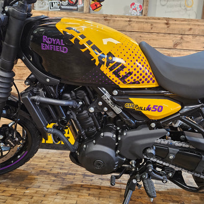 ROYAL ENFIELD GUERILLA 450 - Yellow Ribbon