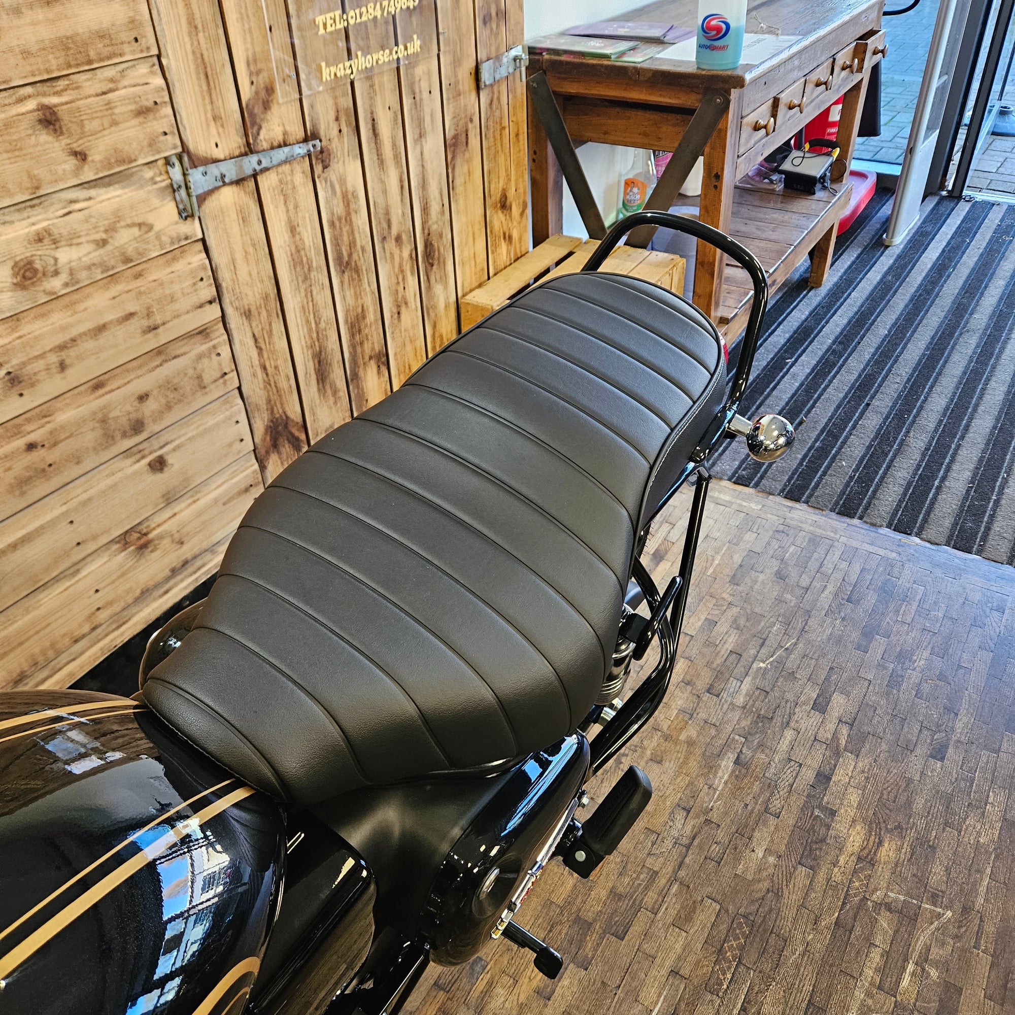 ROYAL ENFIELD BULLET 350 - Black