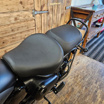 ROYAL ENFIELD CLASSIC 350 - Stealth Black