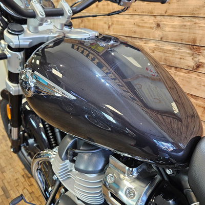 ROYAL ENFIELD SUPER METEOR 650 - Astral Black - Preloved