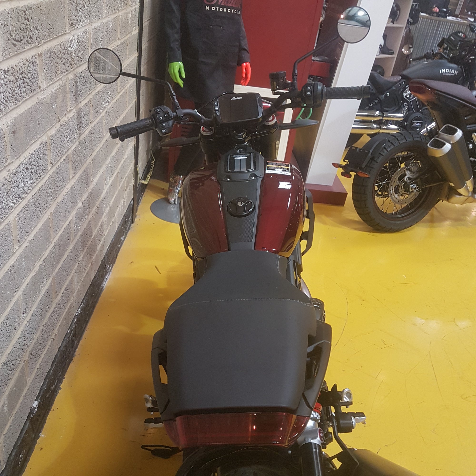 INDIAN FTR S - MAROON METALLIC