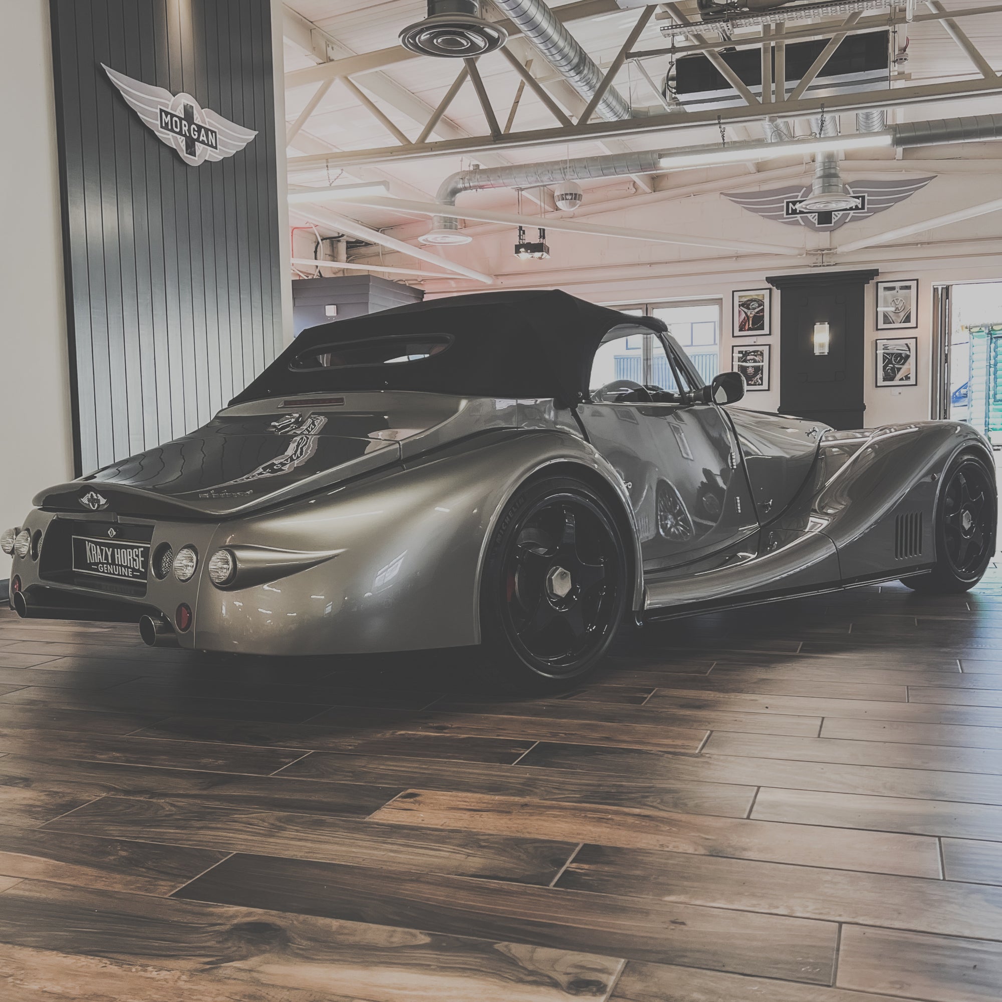 Morgan Aero 8 MK1 4.4 V8 Manual - Champagne Silver