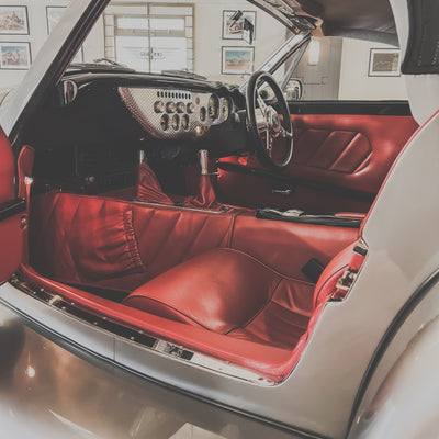 Morgan Aero 8 MK1 4.4 V8 Manual - Champagne Silver