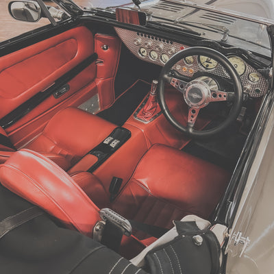 Morgan Aero 8 MK1 4.4 V8 Manual - Champagne Silver