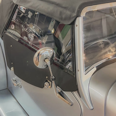 Morgan Plus SIX 3.0 Straight 6 Turbo - Liquid Blue Chrome