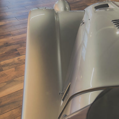 Morgan Plus SIX 3.0 Straight 6 Turbo - Liquid Blue Chrome