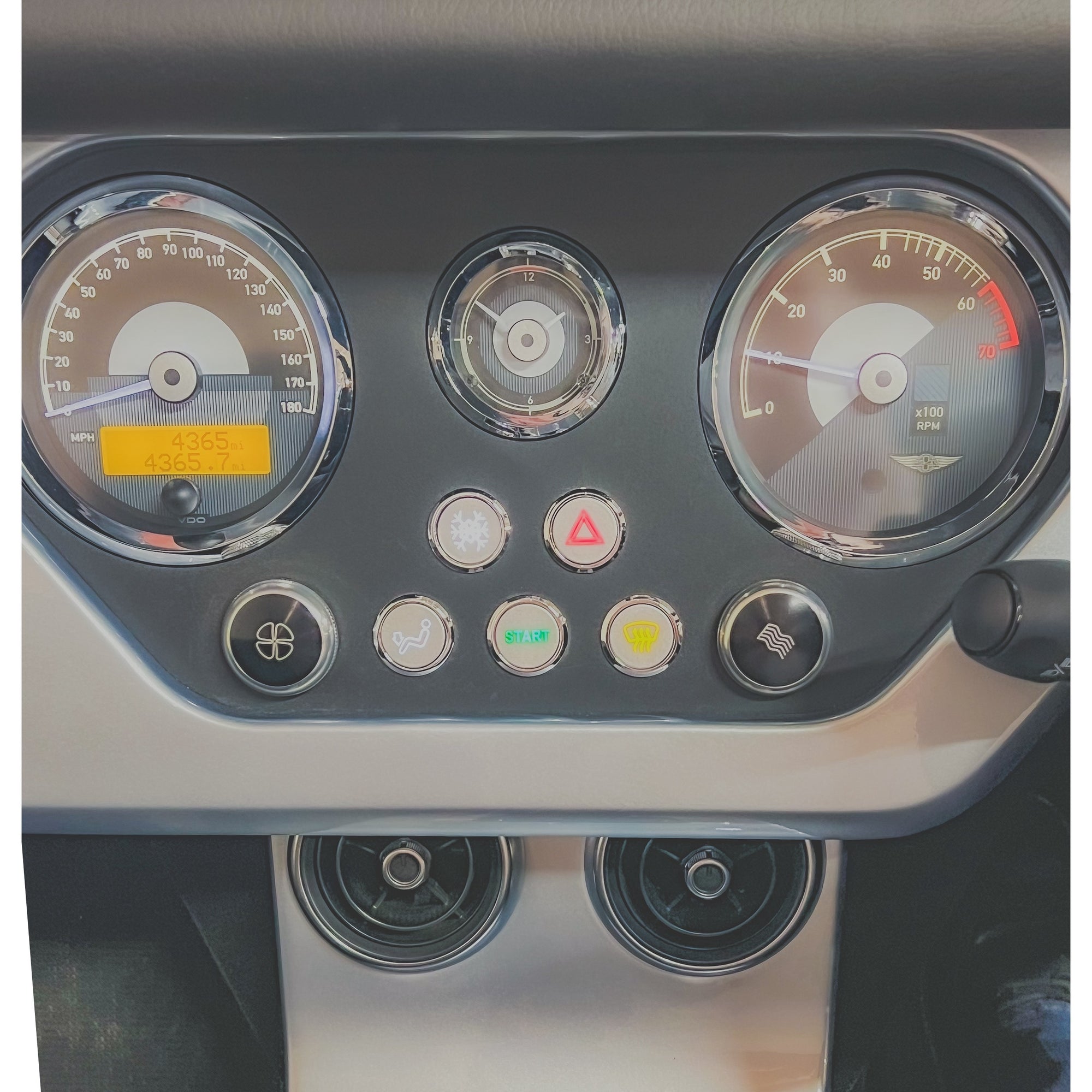 Morgan Plus SIX 3.0 Straight 6 Turbo - Liquid Blue Chrome