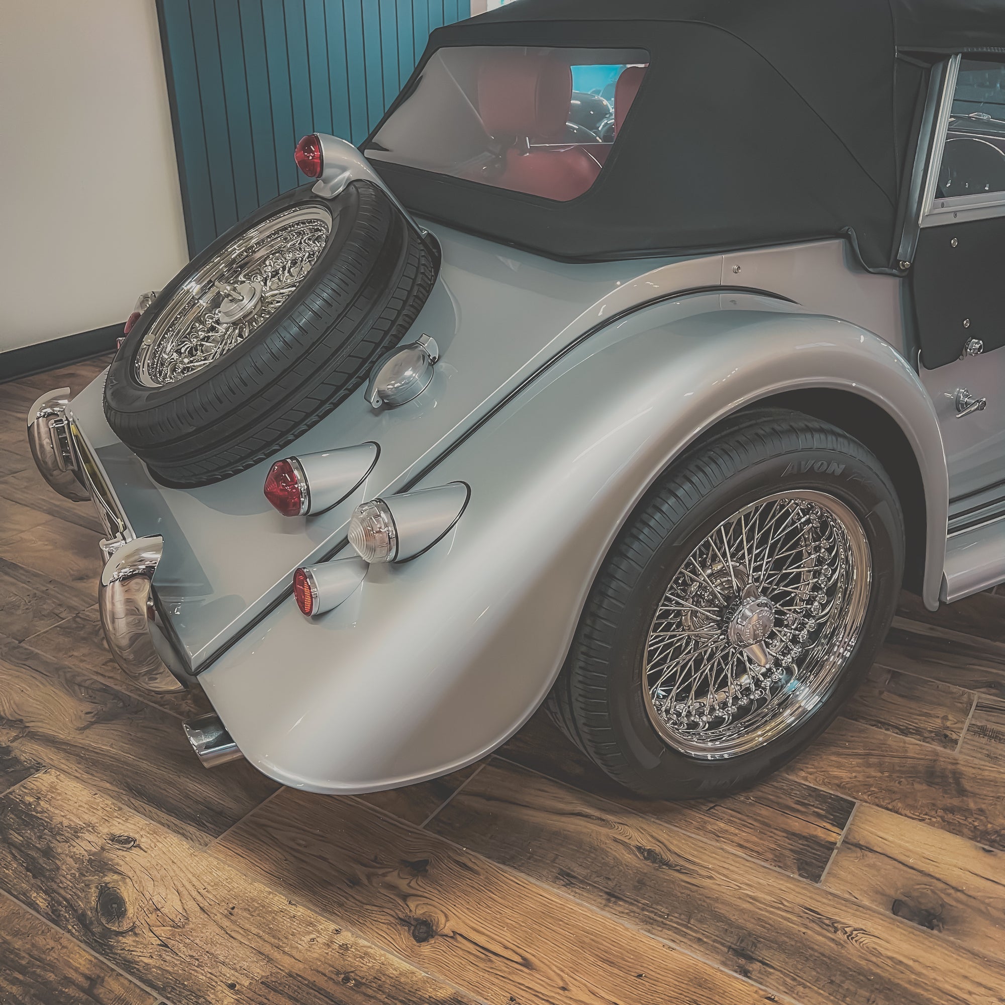 Morgan Plus 4 2.0 GDI 148 BHP - Morgan Star Silver