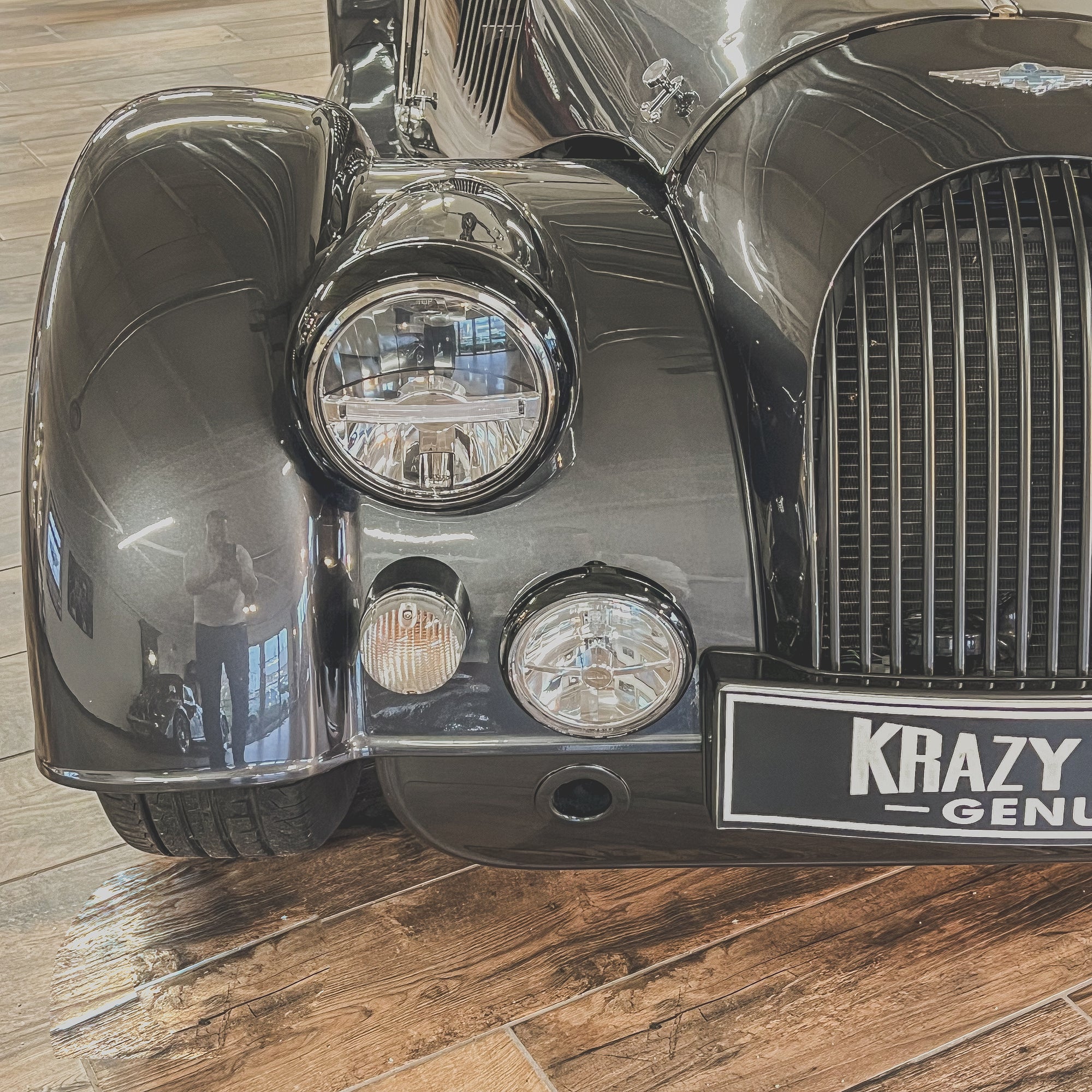 Morgan Roadster 3.7 The Rare 110 Edition - Morgan Dark Silver Pearl