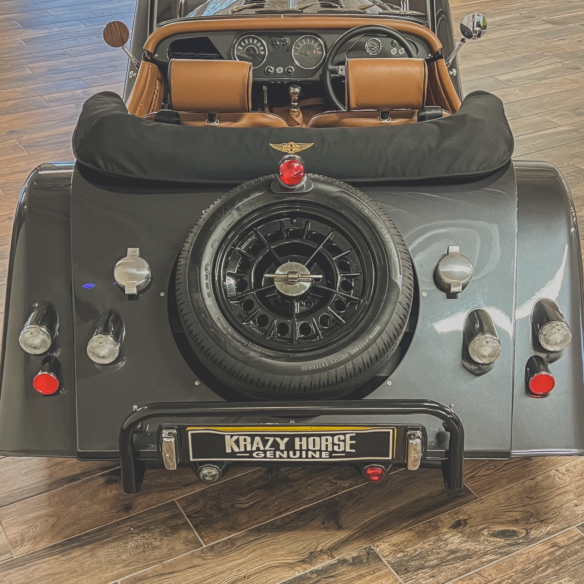 Morgan Roadster 3.7 The Rare 110 Edition - Morgan Dark Silver Pearl