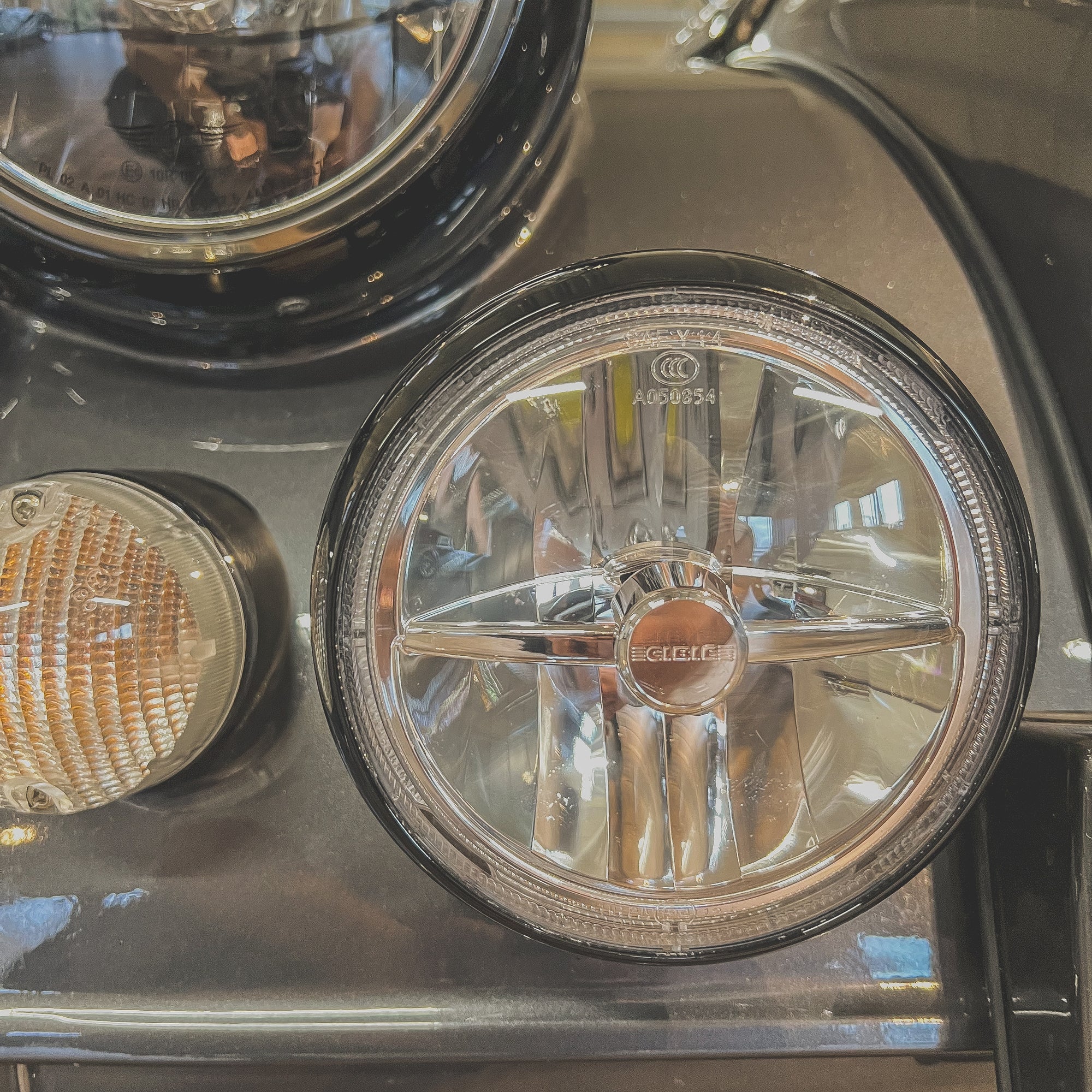 Morgan Roadster 3.7 The Rare 110 Edition - Morgan Dark Silver Pearl