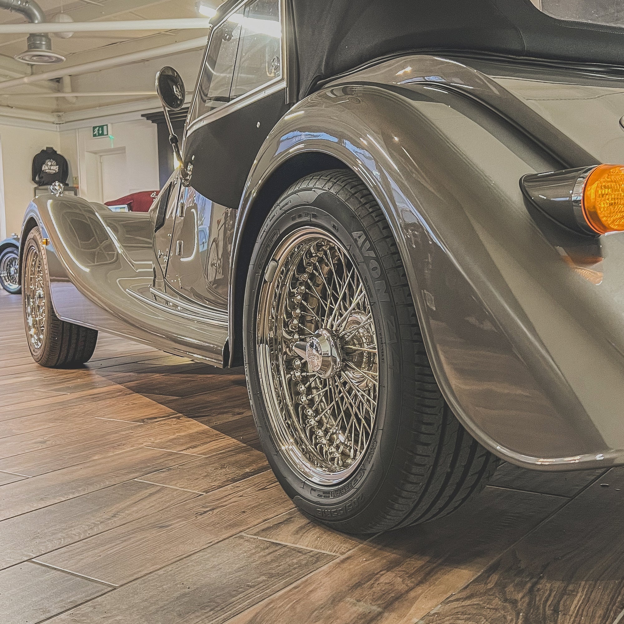 Morgan Plus Four 2.0 Auto - Antique Bronze