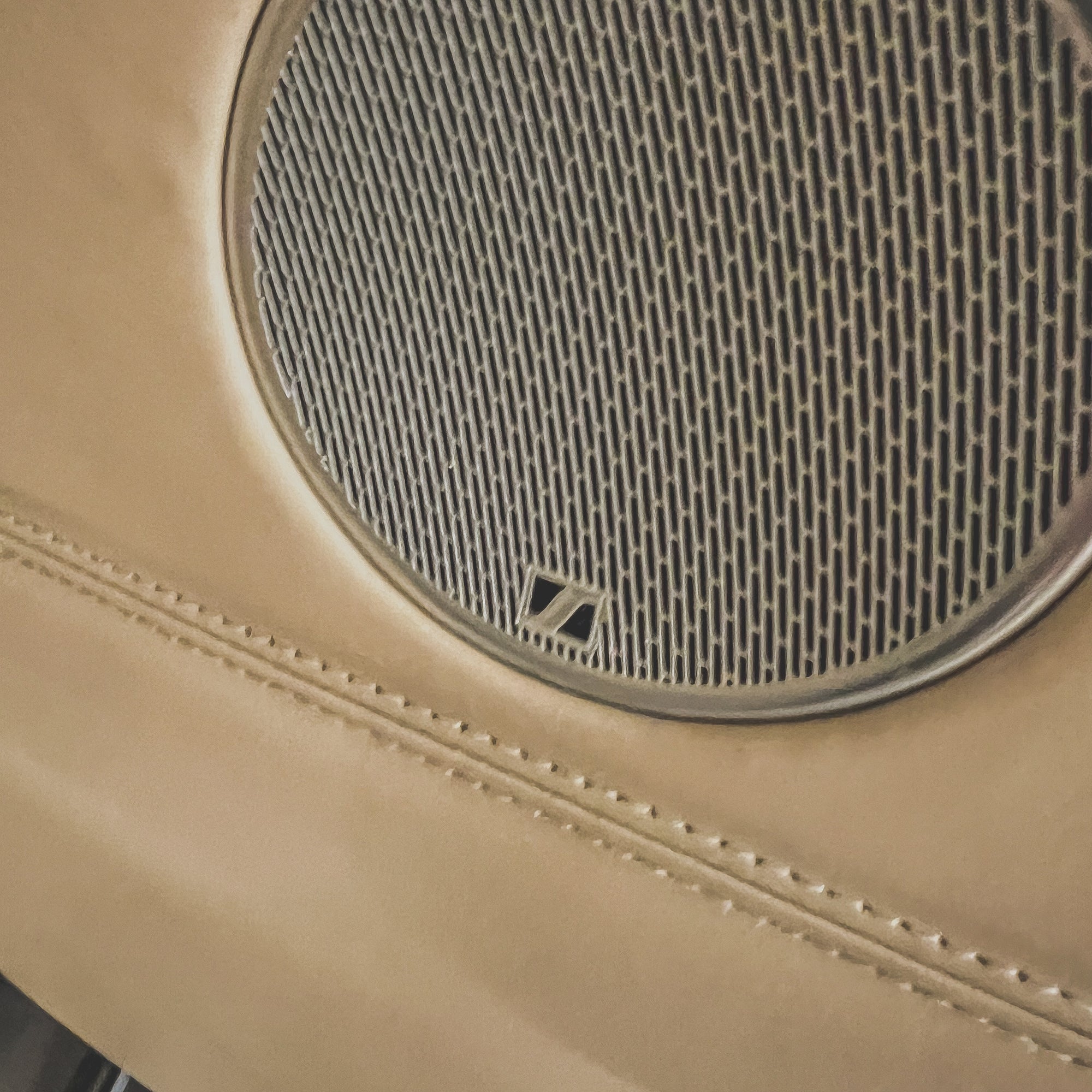 Morgan Plus Four 2.0 Auto - Antique Bronze