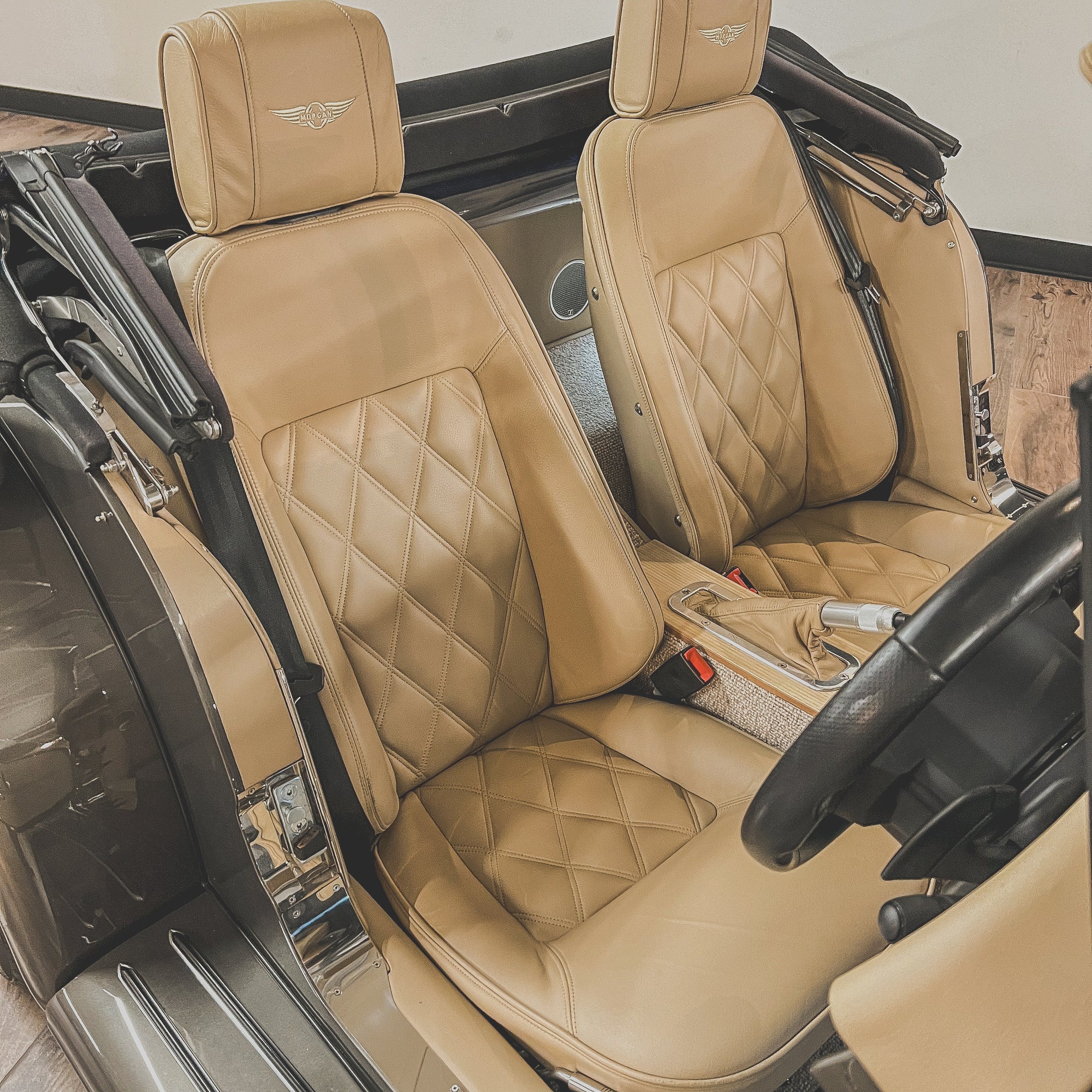 Morgan Plus Four 2.0 Auto - Antique Bronze