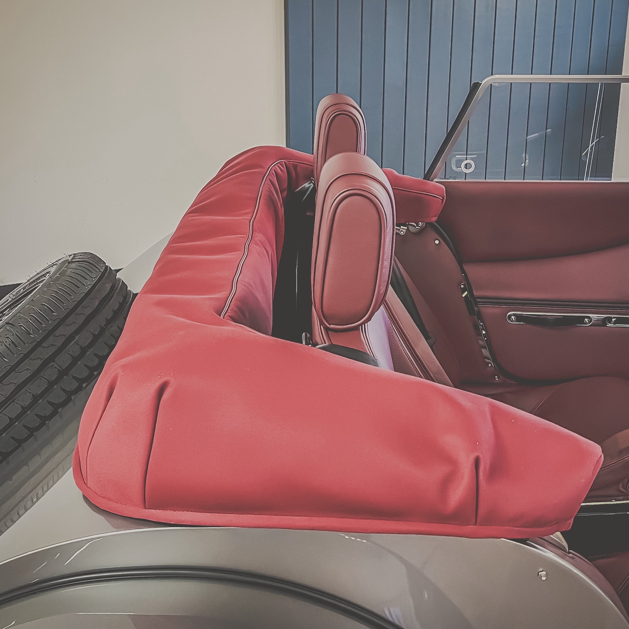 Morgan Plus Four 2.0 Auto - Arrow Head Silver