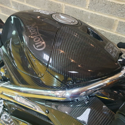 Norton V4sv Carbon - Black Carbon