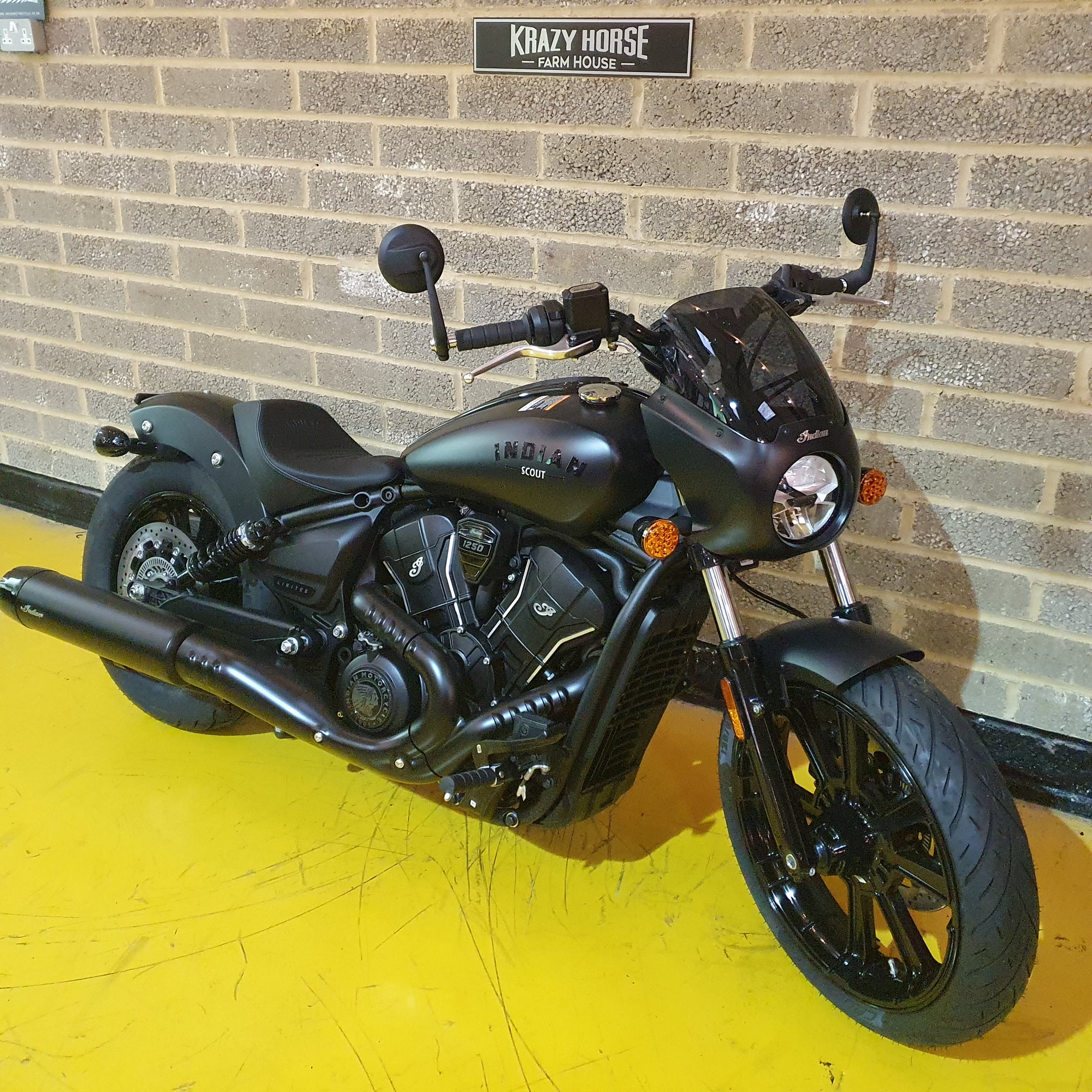 2025 Sport Scout Limited +Tech - Black Smoke