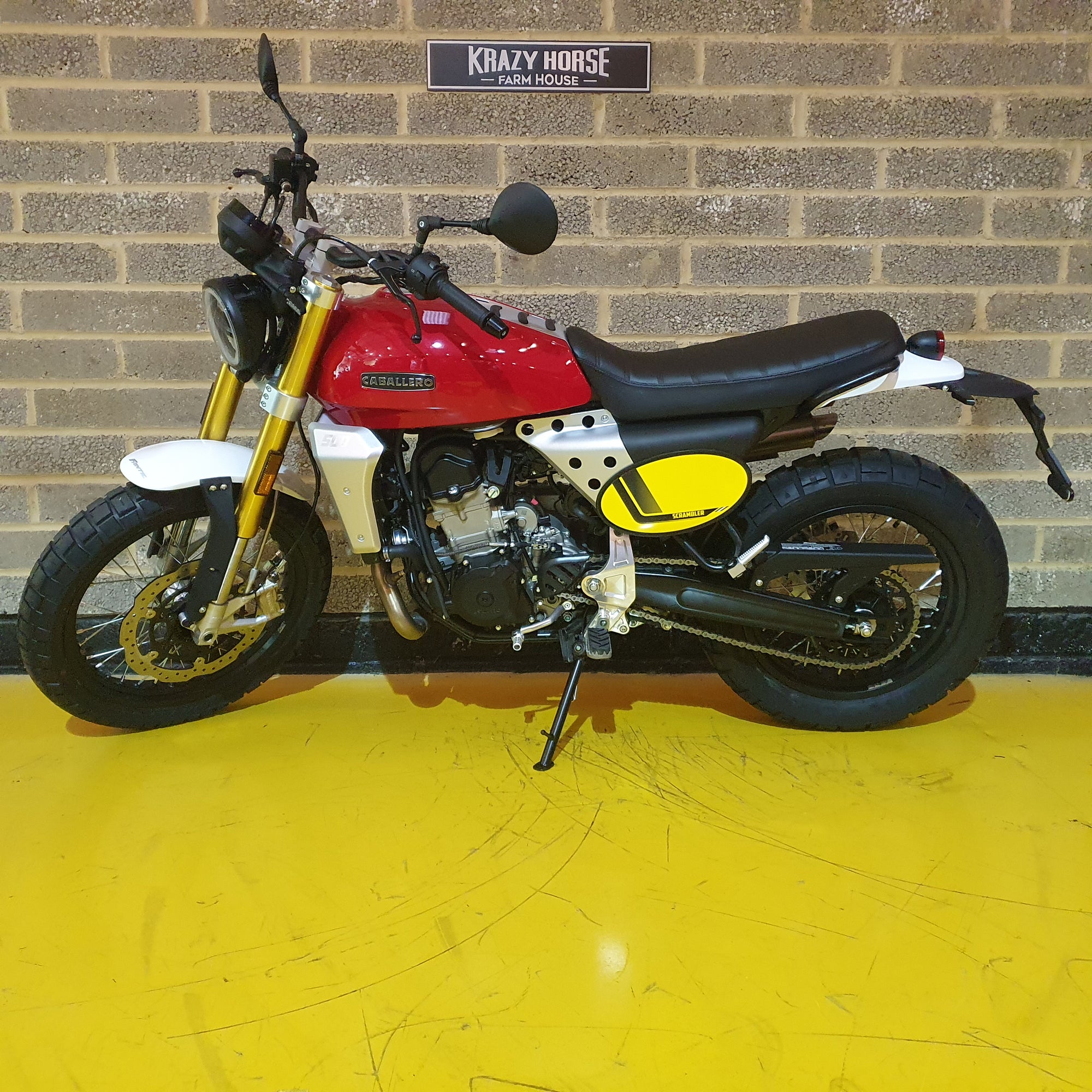 2024 Caballero Scrambler 500 - Red