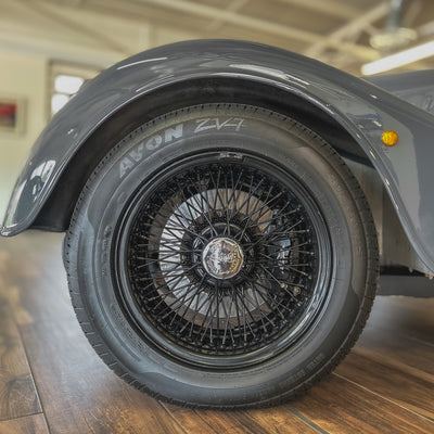 Morgan Plus Four auto - Vintage Dark Grey