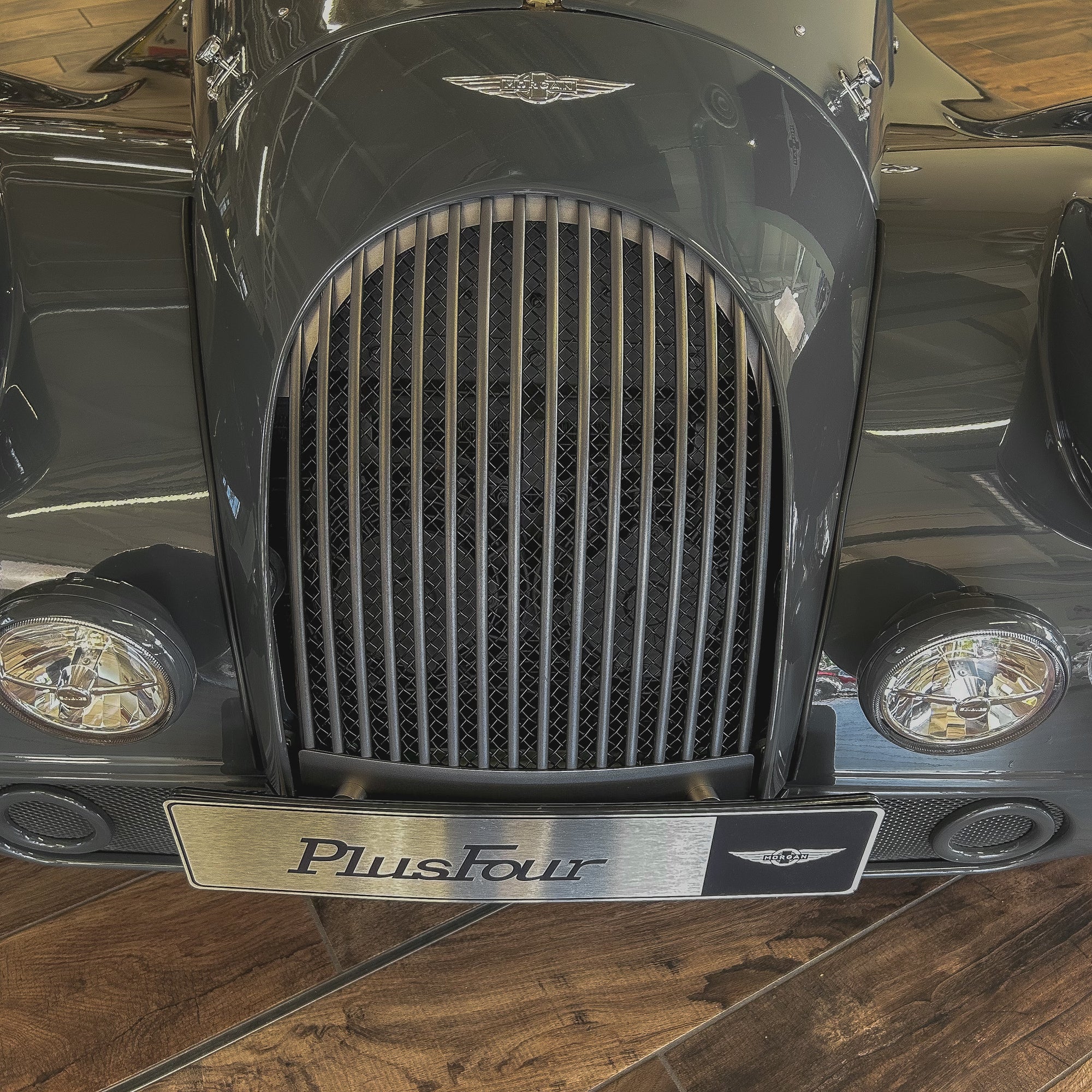Morgan Plus Four auto - Vintage Dark Grey