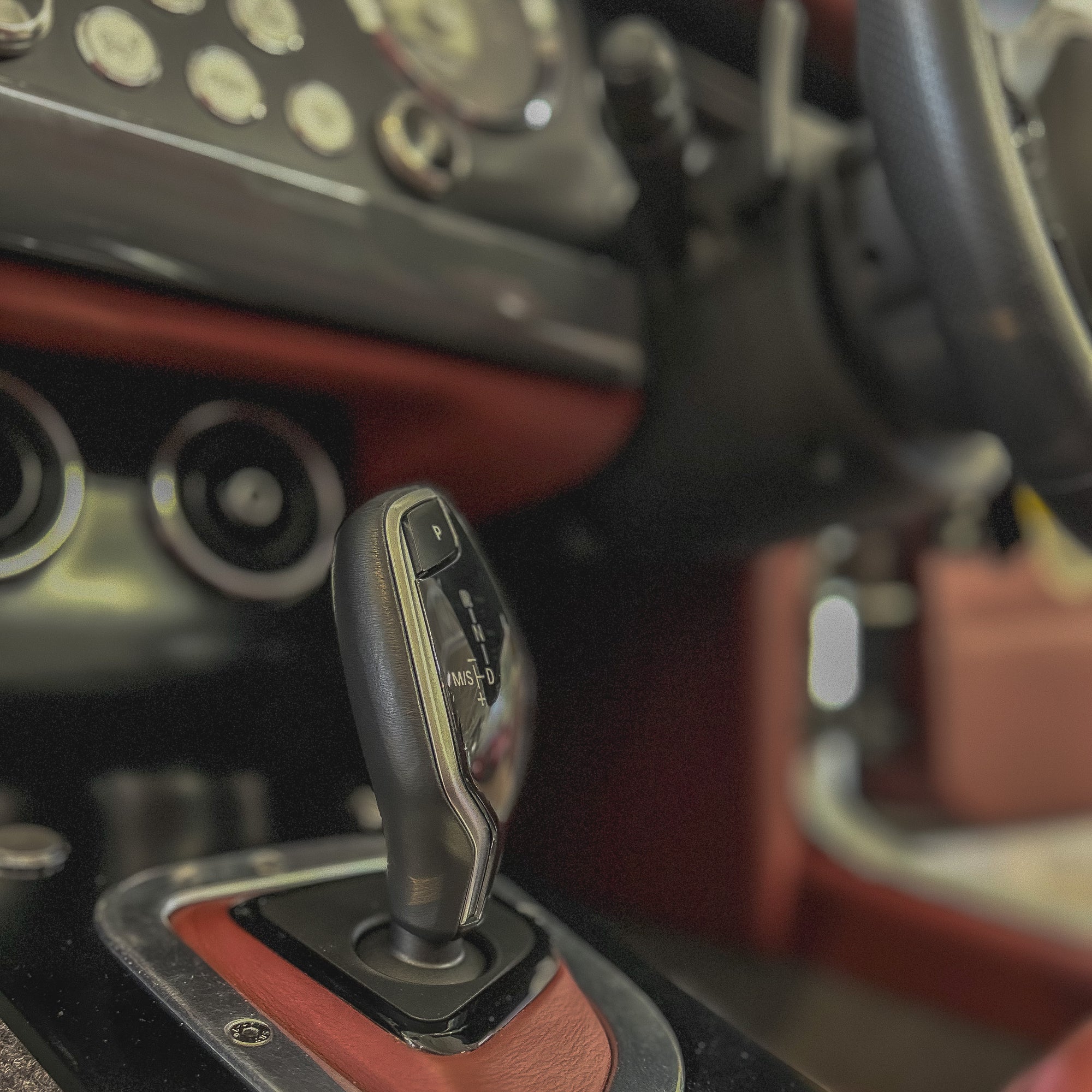 Morgan Plus Four auto - Vintage Dark Grey