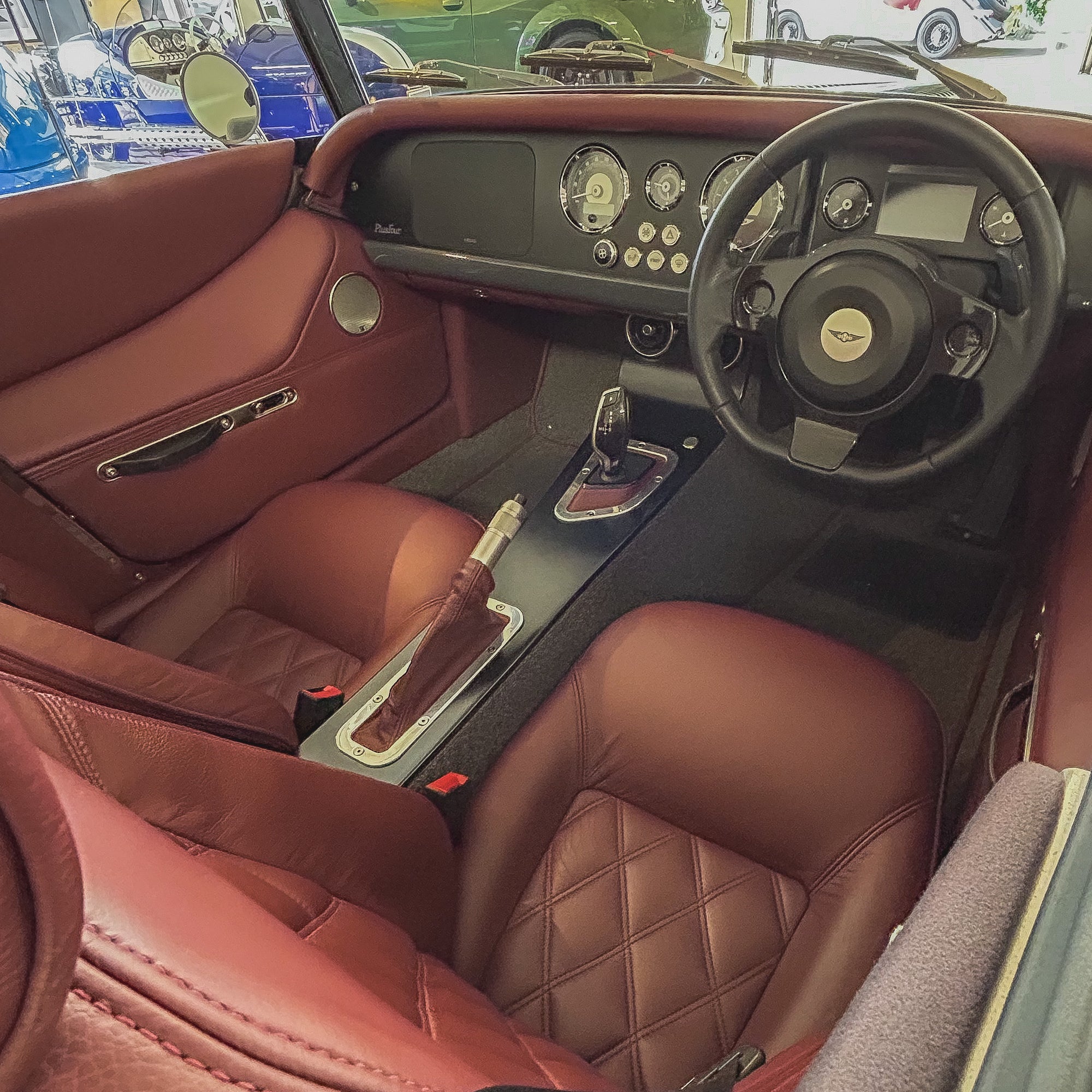 Morgan Plus Four auto - Vintage Dark Grey