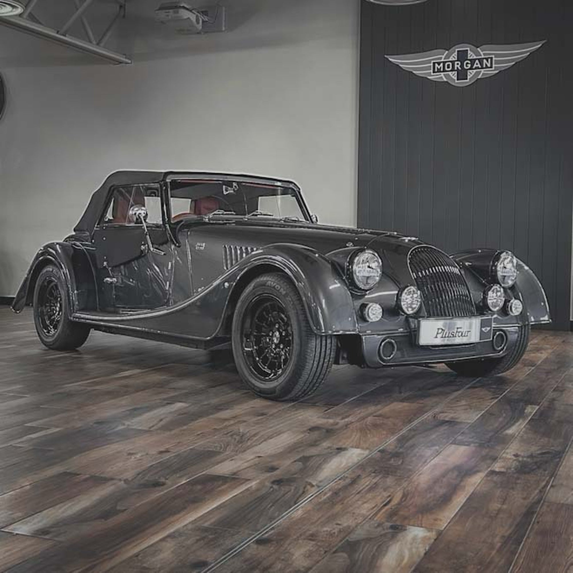Morgan Plus Four Auto - Morgan Dark Silver Metallic