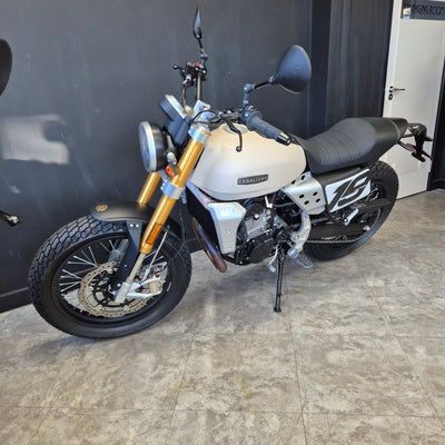 Fantic Caballero 500 Flat Track Edition - Sand - Preloved