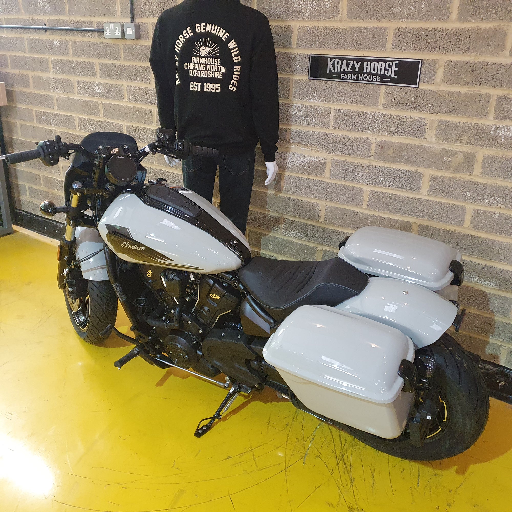 2026 Sport Scout RT - Chalk