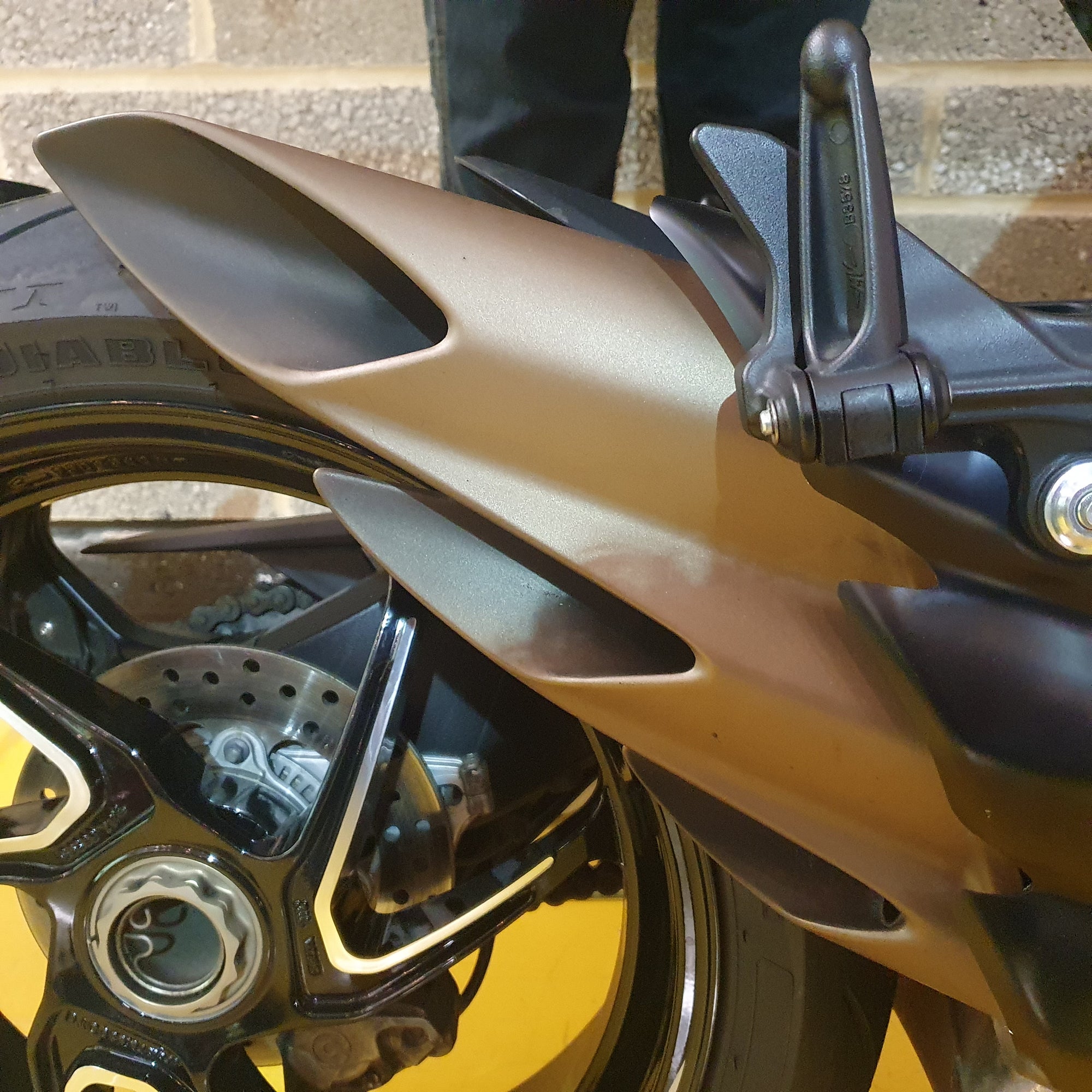 MV Agusta Brutale 800 RR - Carbon Black/Aviation Grey - PreLoved