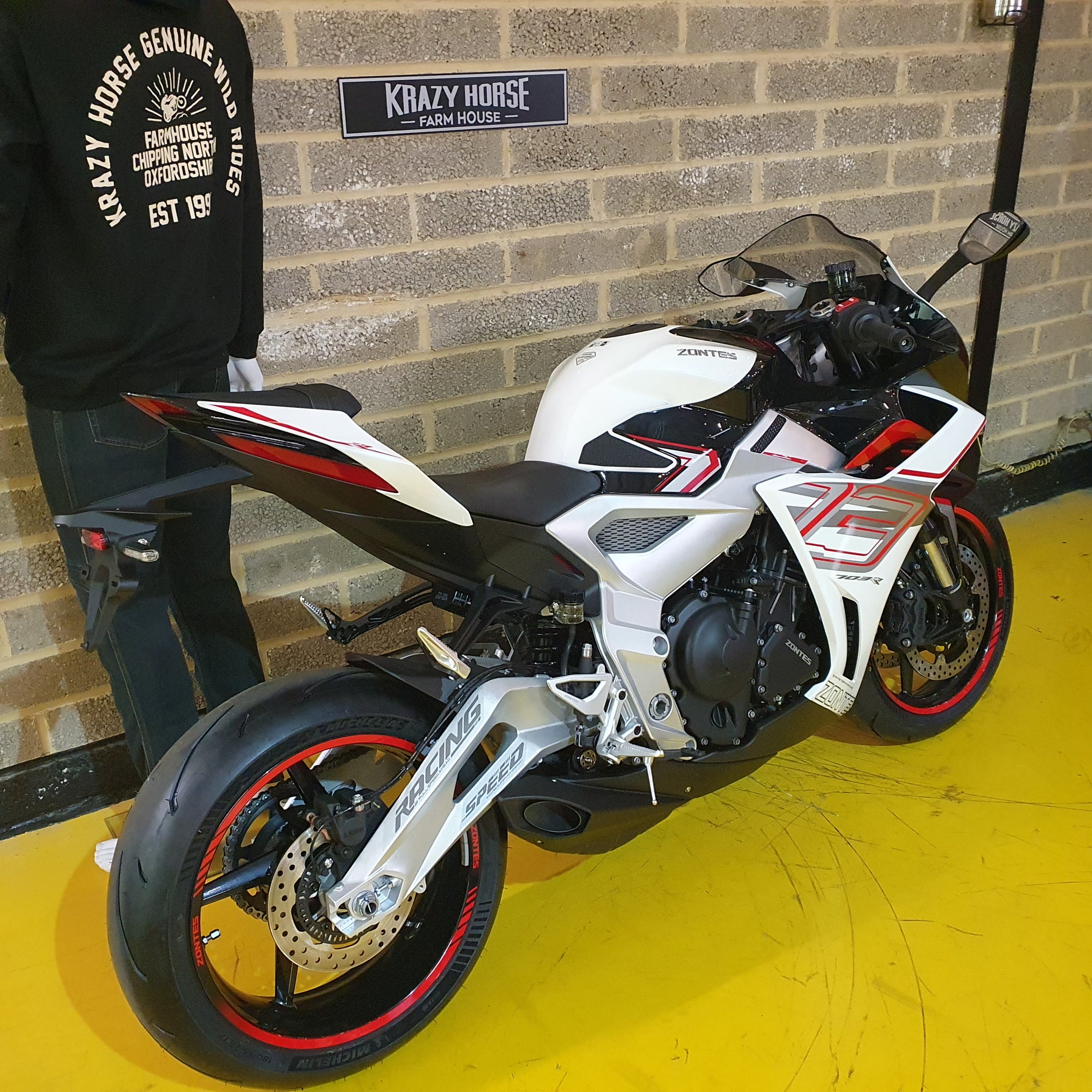 Zontes ZT703 RR - White/Red