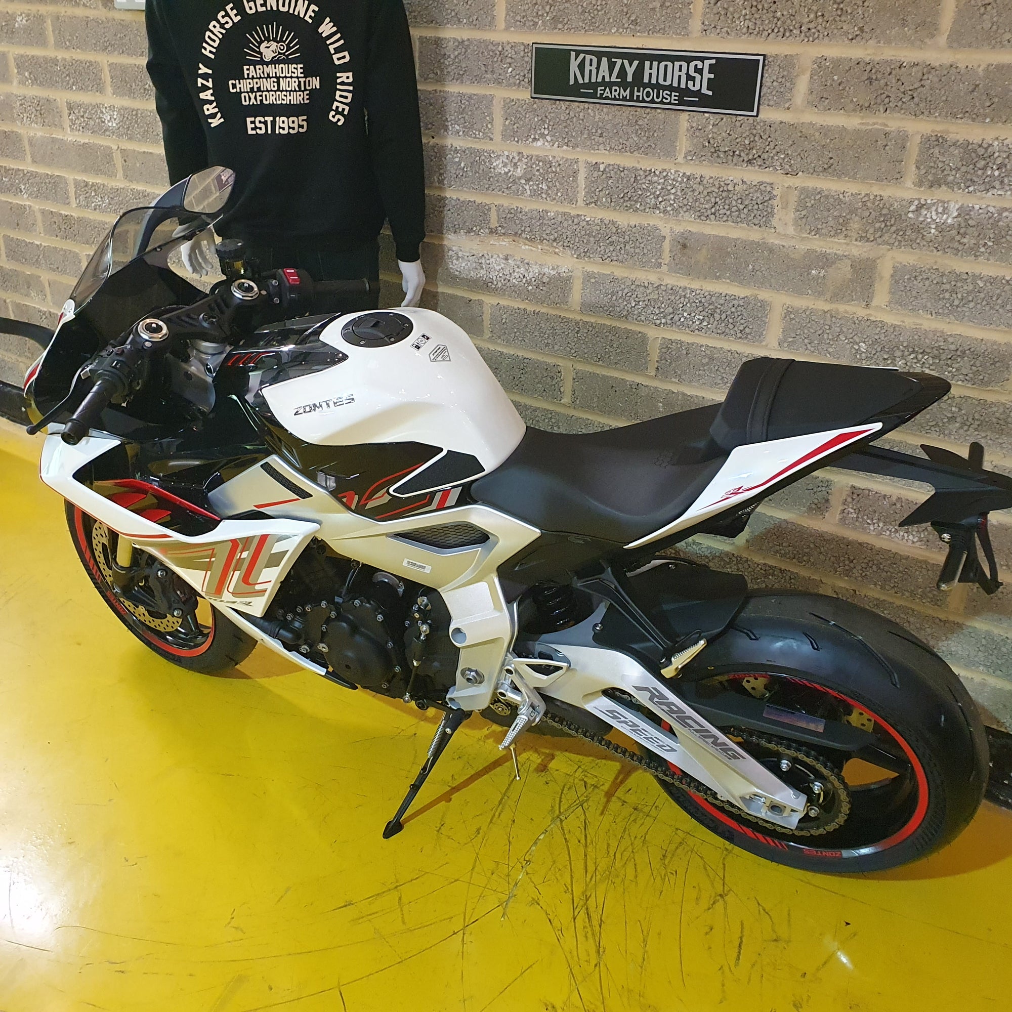 Zontes ZT703 RR - White/Red