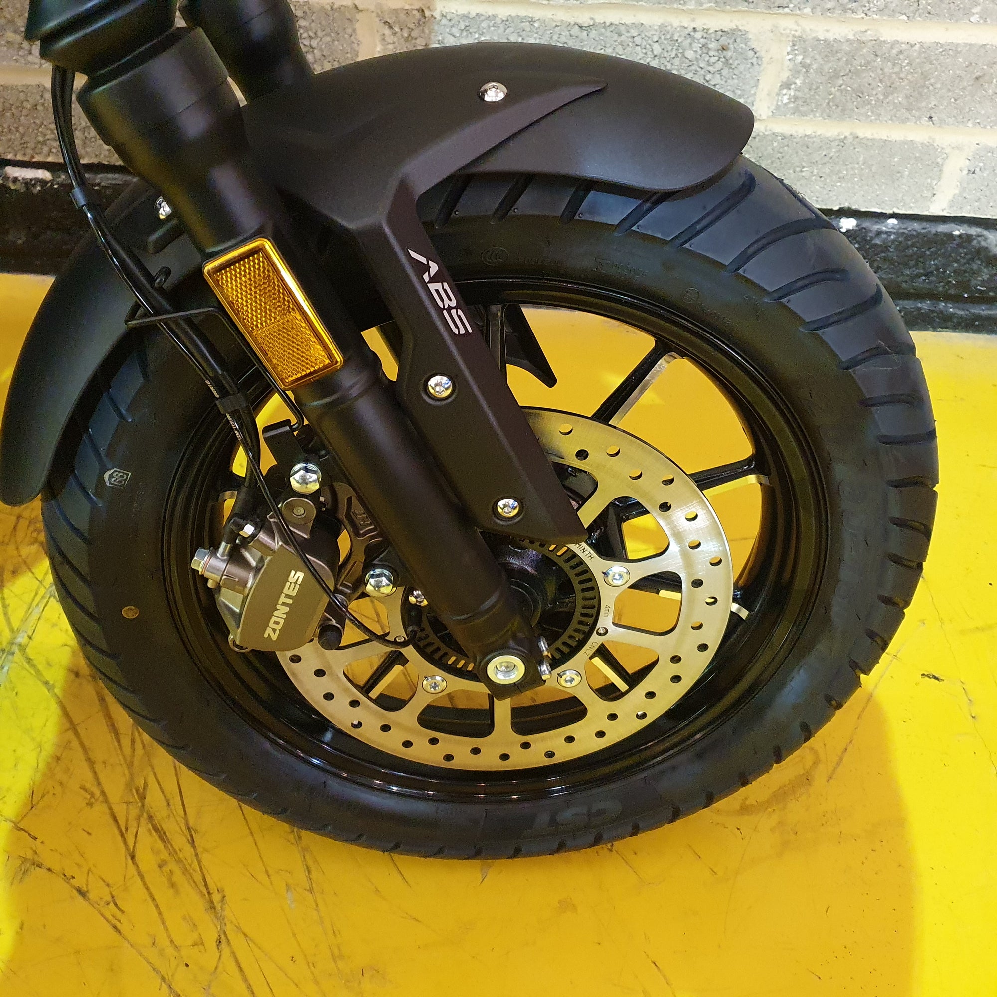 Zontes ZT125 C - Black