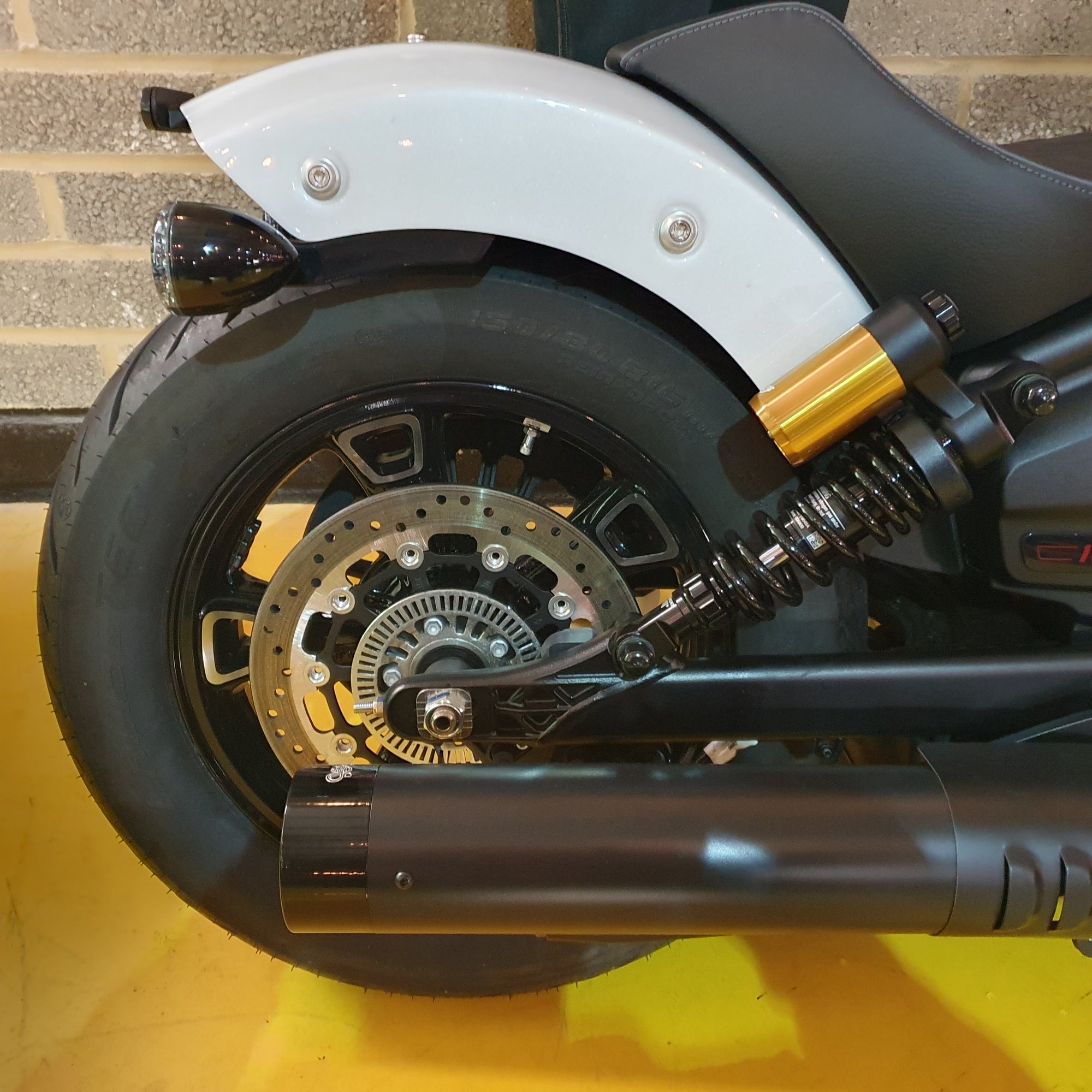 2025 Scout 101 - Ghost White Metallic - Preloved