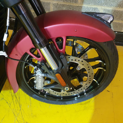 Indian Chieftain Dark Horse Power Plus 112 - Sunset Red Smoke