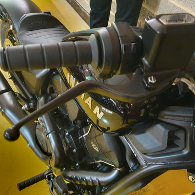 2026 Scout Bobber Sixty - Black Metallic