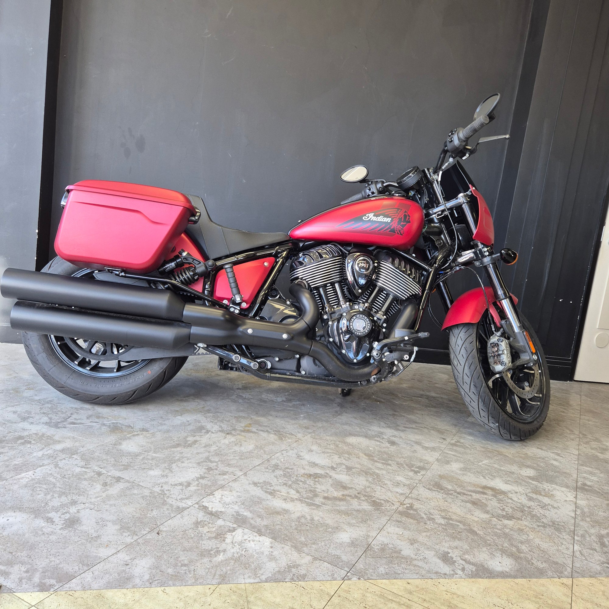 Indian Sport Chief RT - Sunset Red Smoke