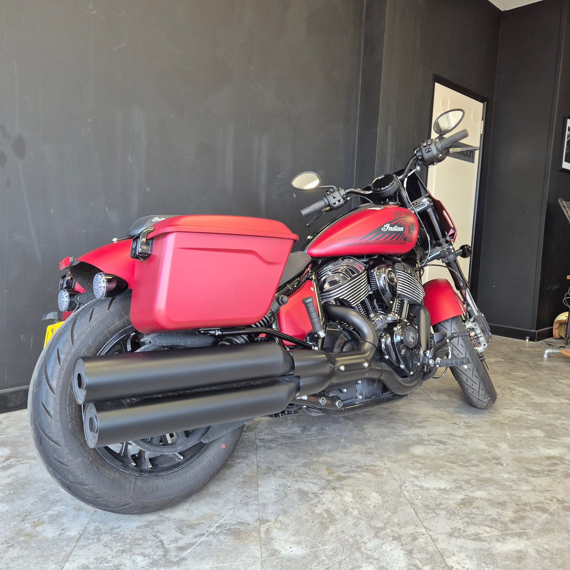Indian Sport Chief RT - Sunset Red Smoke