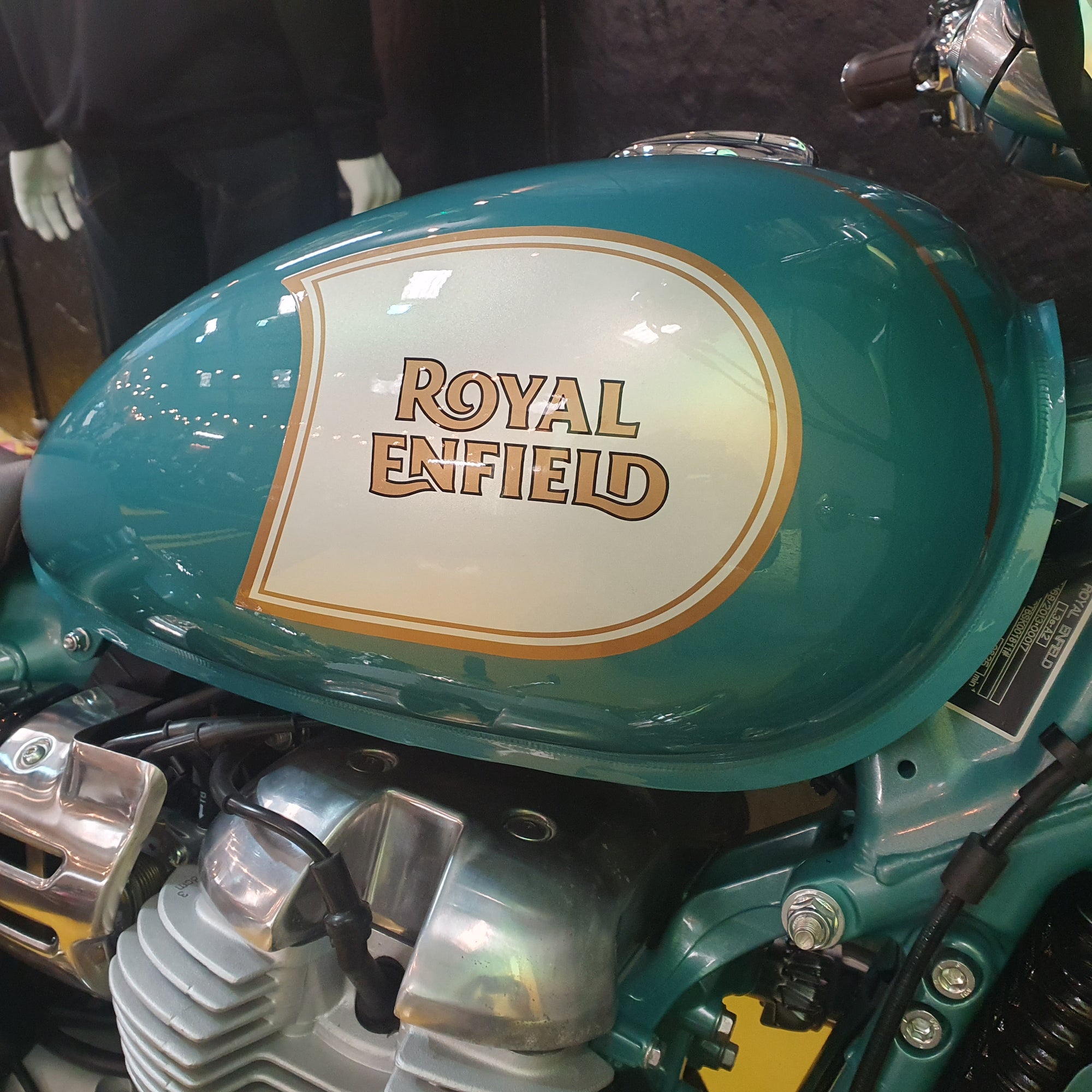 Royal Enfield 650 Classic - Teal Metallic - PreLoved
