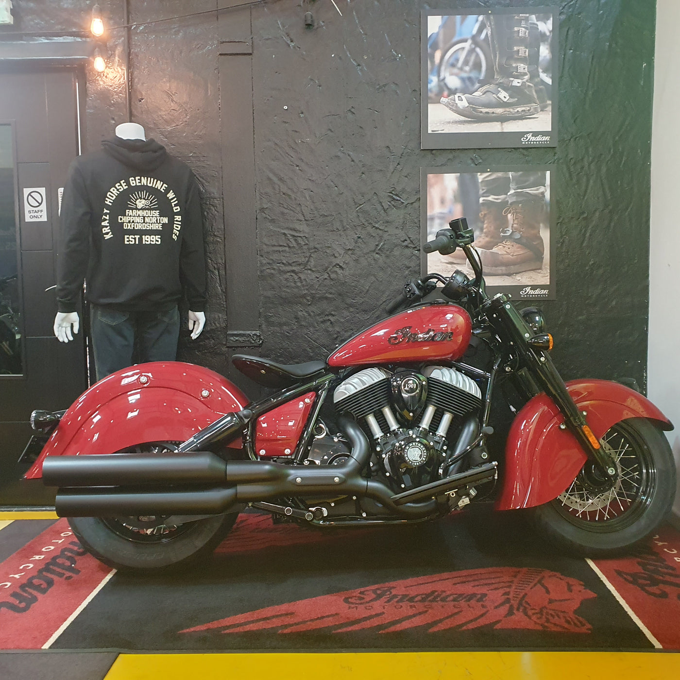 Indian Chief Vintage - Indian Red