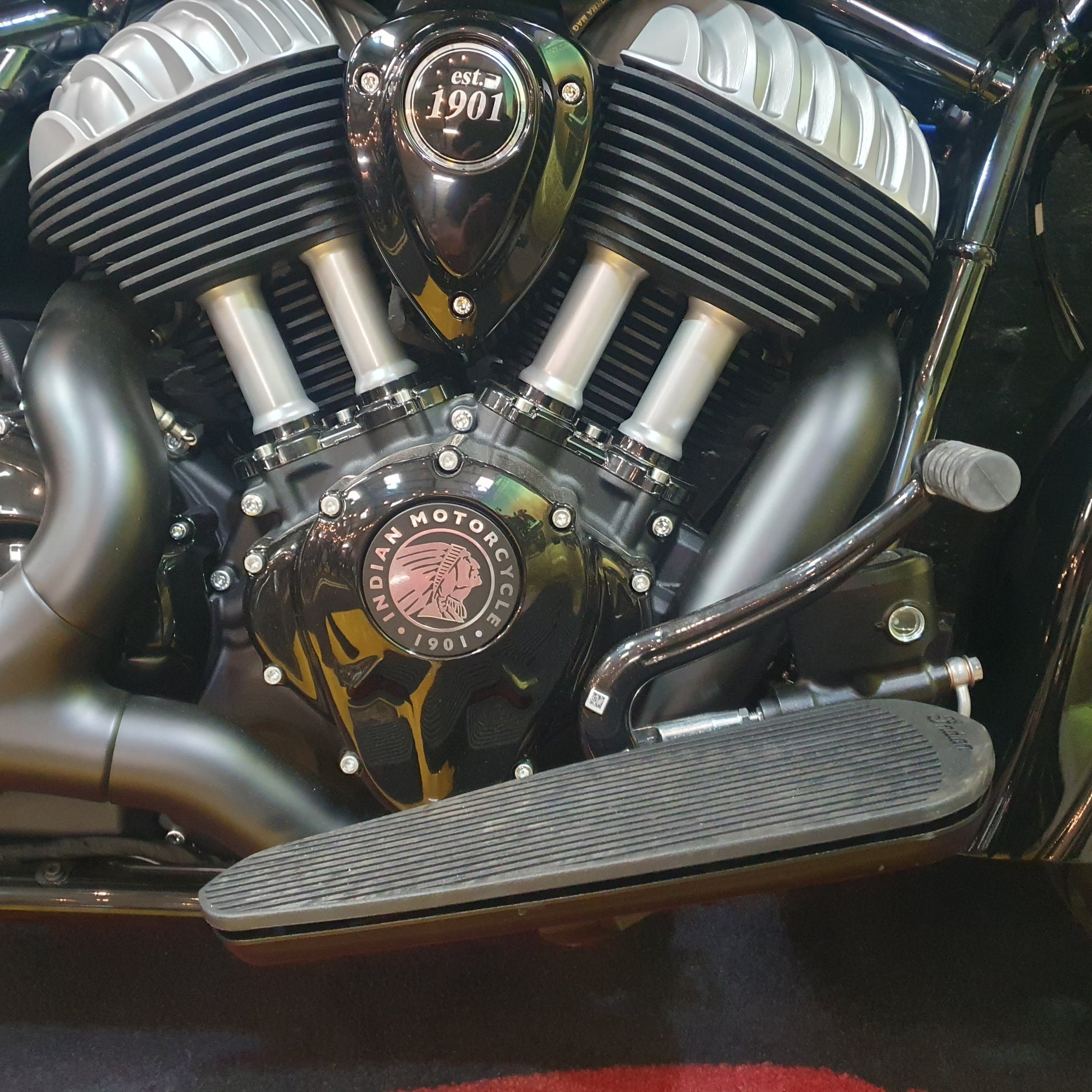 Indian Chief Vintage - Black Metallic
