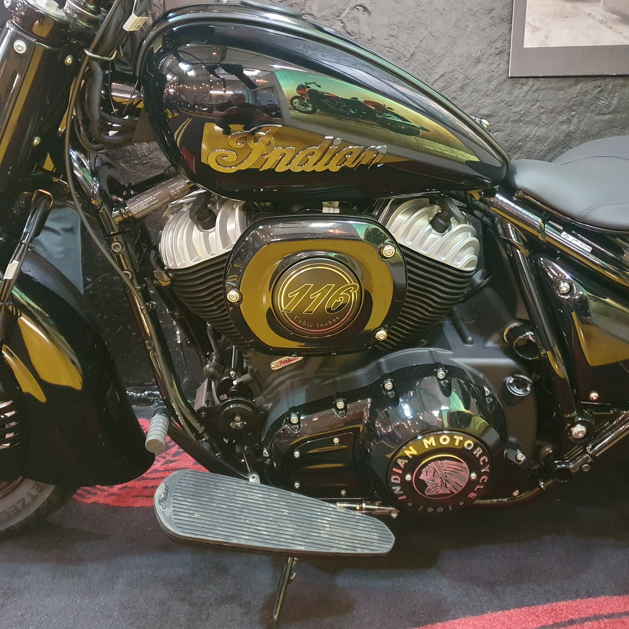 Indian Chief Vintage - Black Metallic