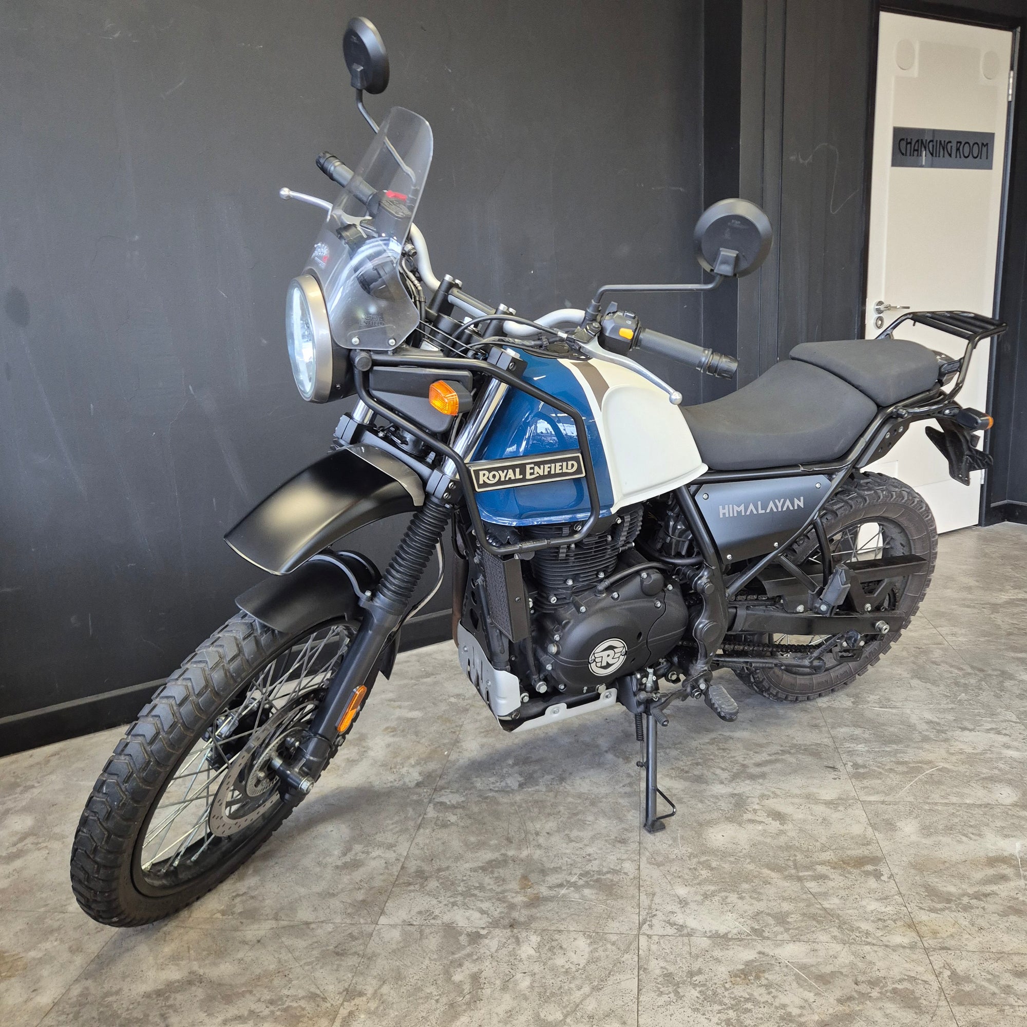Royal Enfield Himalayan - Blue/White - PreLoved
