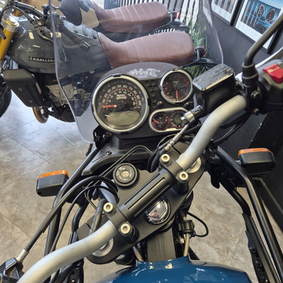 Royal Enfield Himalayan - Blue/White - PreLoved