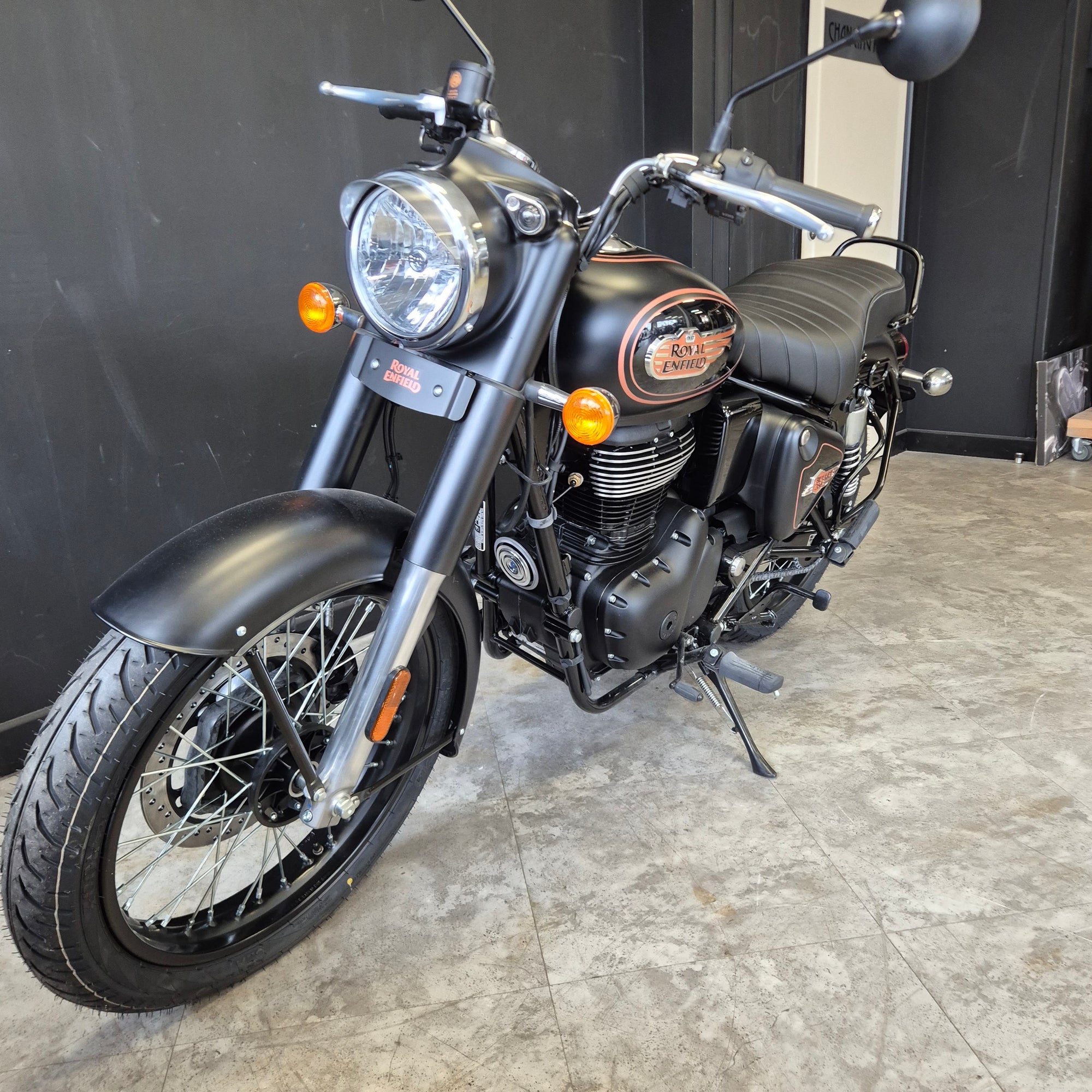 Royal Enfield Bullet - Black Gold - A pre-registered bargain!