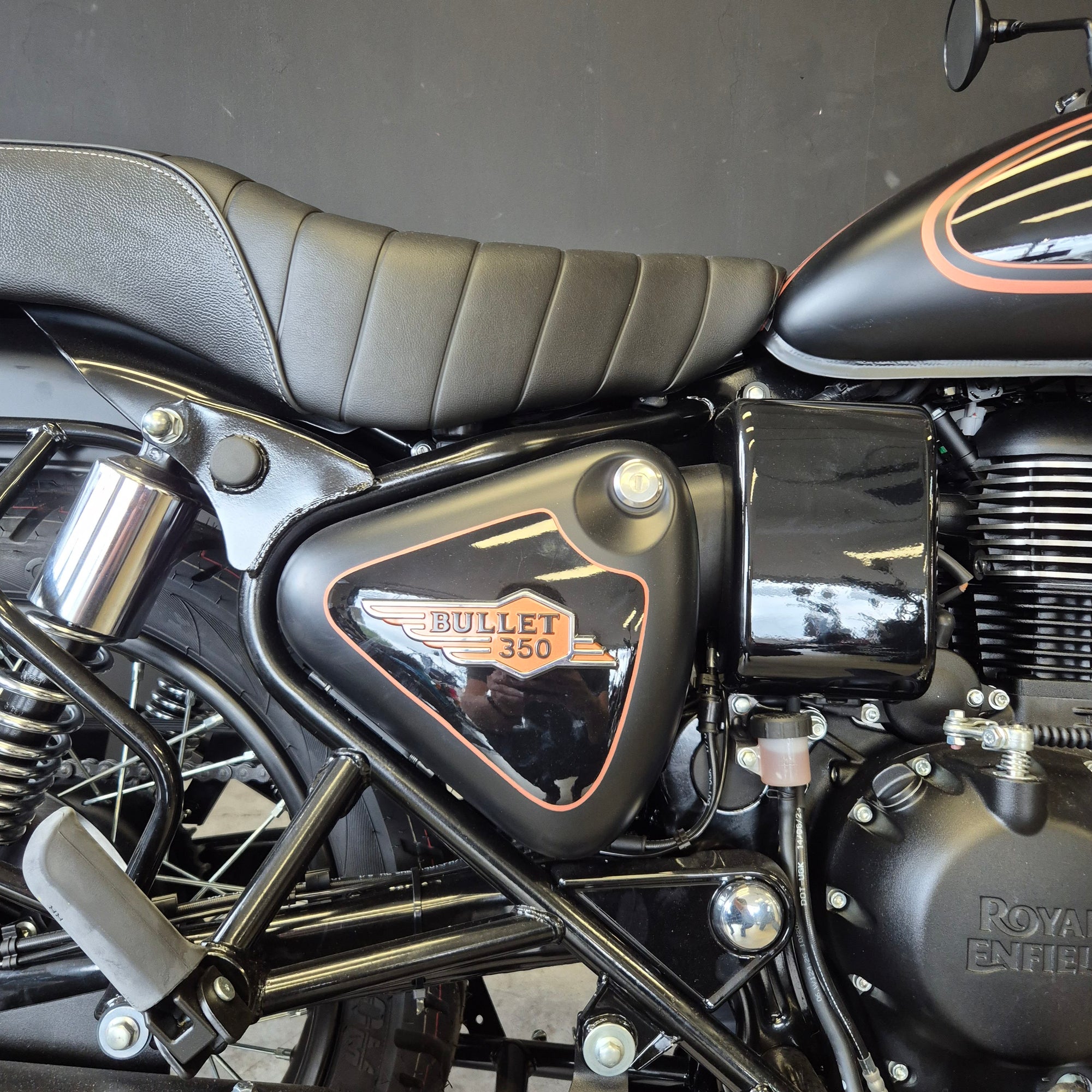 Royal Enfield Bullet - Black Gold - A pre-registered bargain!