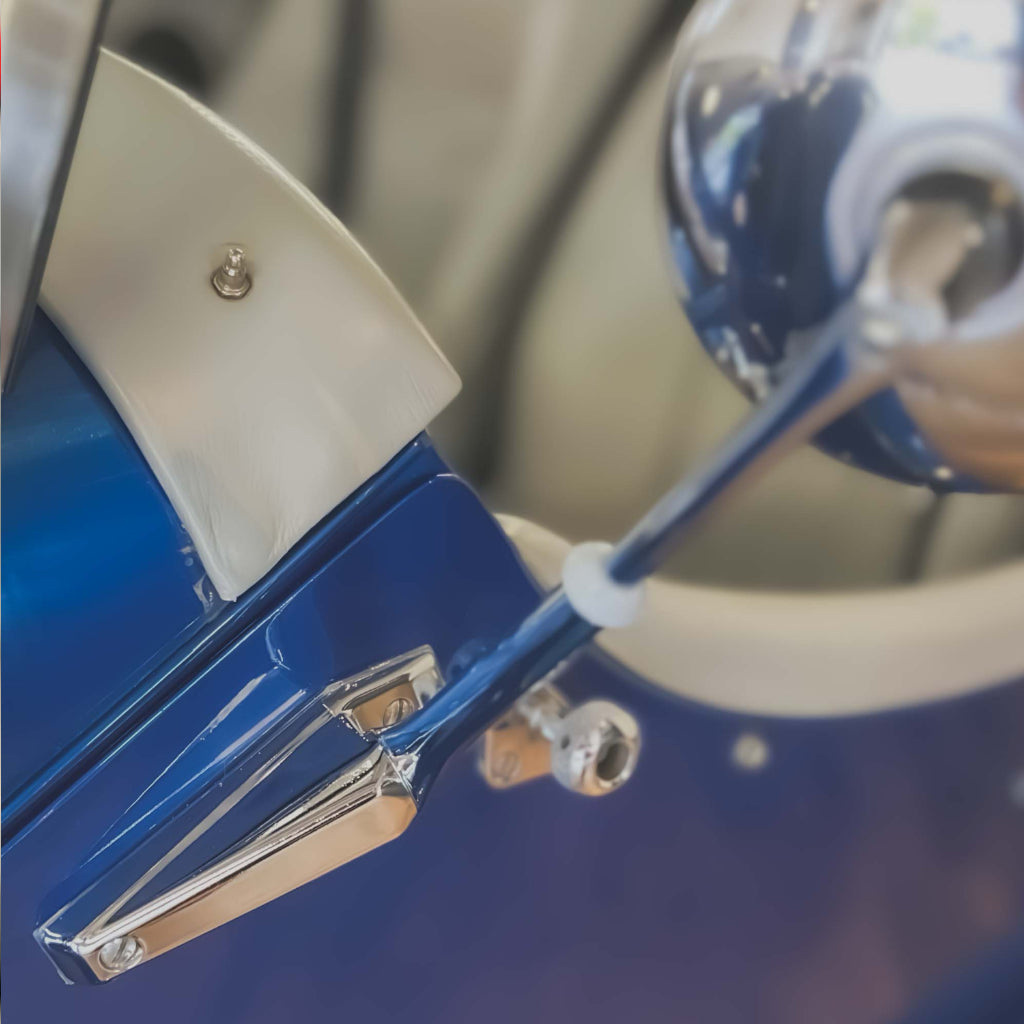 Morgan 4/4 Ford 1.8 Twin Cam Zetec - Jaguar Antigua Blue