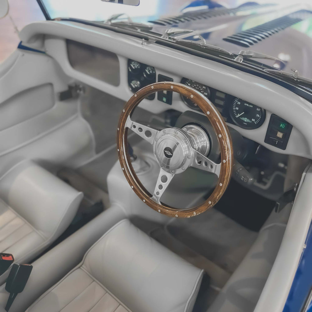 Morgan 4/4 Ford 1.8 Twin Cam Zetec - Jaguar Antigua Blue