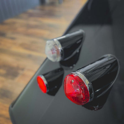 Morgan Plus 4 Traditional - Morgan Piano Black